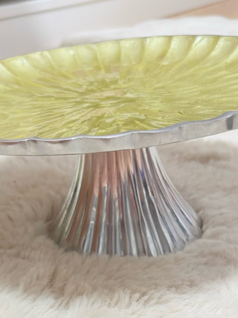 Julia Knight Peony Enamel & Aluminum Pedestal Cake Stand Kiwi Green Pearl